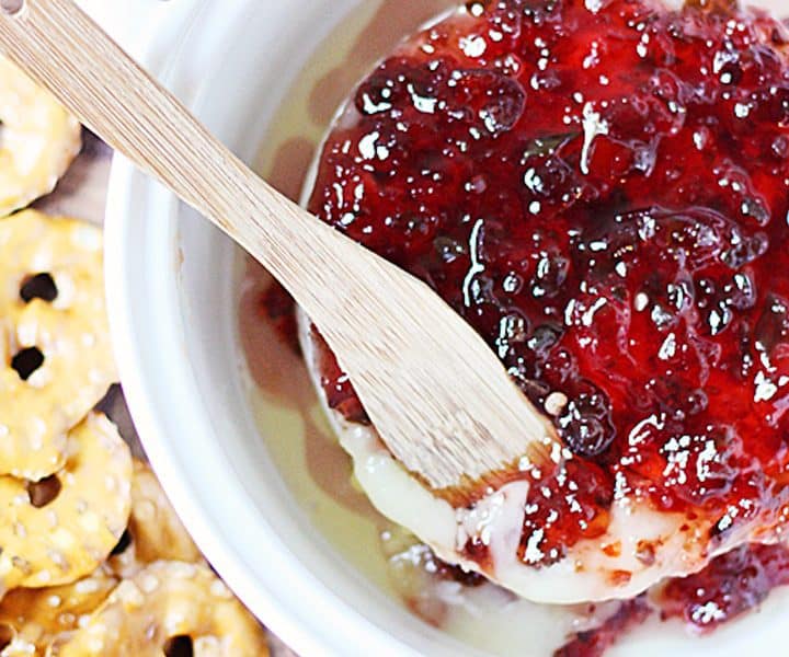 Baked Brie with Sweet Pepper Jelly