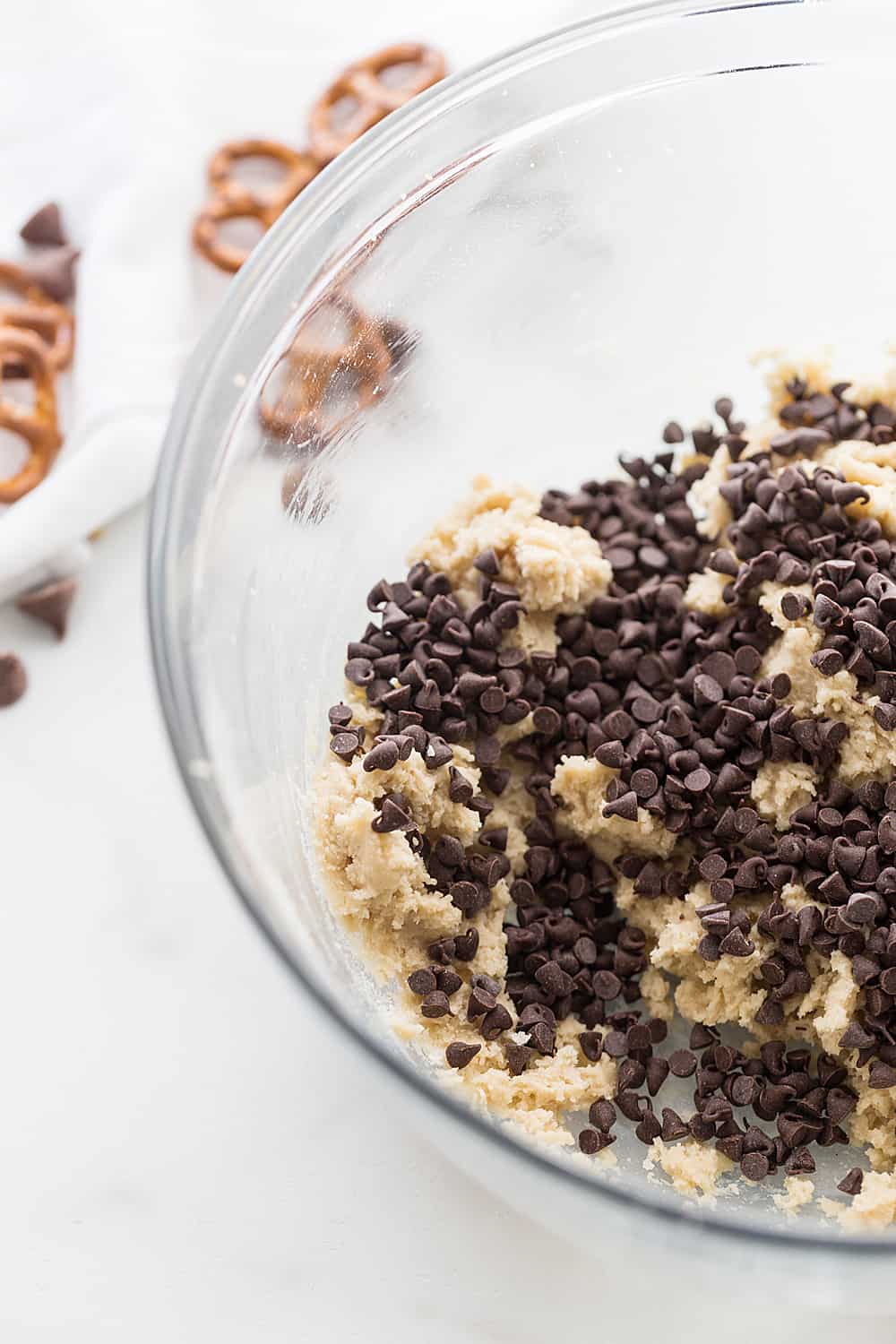 Cookie Dough Pretzel Bites dry ingredients in a bowl.