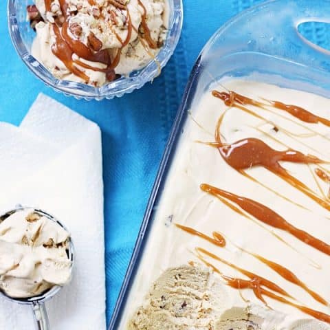 Salted Caramel Pecan Ice Cream - This salted caramel pecan ice cream boasts a decadent caramel swirl and chopped pecans. It's quite possibly the best salted ice cream you'll ever taste. | halfscratched.com