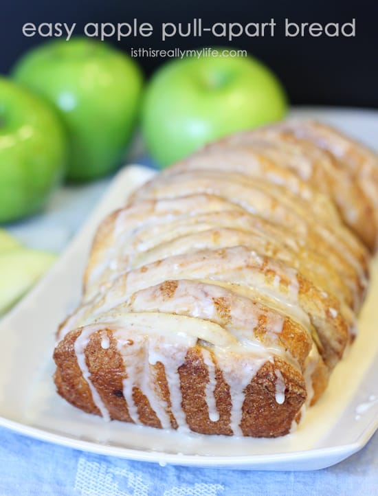 Easy Apple Pull-Apart Bread -- great way to use leftover apple slices from your pies and crostatas!