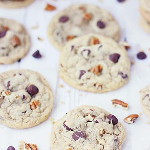 Chocolate Chip Pecan Cookies -- Chocolate chip pecan cookies combine my Grammy's favorite chocolate chip cookie recipe with nutty, crunchy pecans for a truly yummy homemade chocolate chip cookie recipe! | halfscratched.com