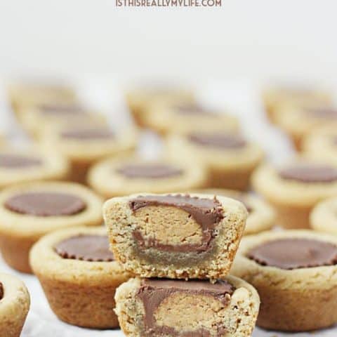 Chewy Peanut Butter Cup Cookies -- These chewy peanut butter cup cookies are a classic and always a hit at cookie exchanges. They're also perfect for those holiday cookie plates!