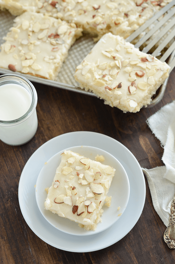 White Texas almond sheet cake recipe