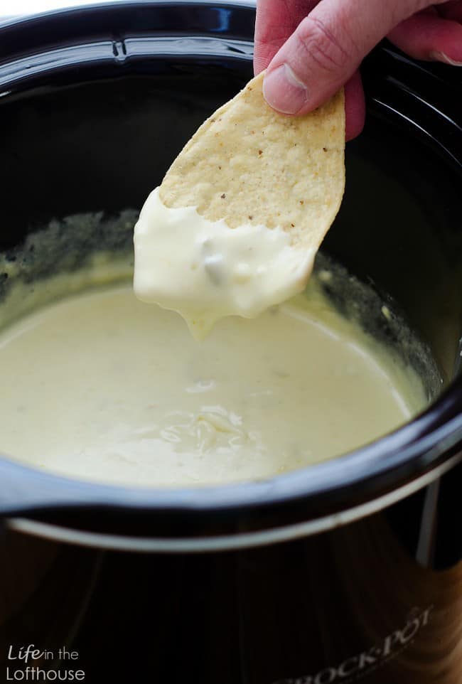 Crock pot queso blanco dip