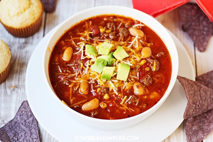 Slow Cooker Sweet Tortilla Soup -- Slow cooker sweet tortilla soup is slightly sweet, super family friendly and a cinch to make. That must be why it is extra delicious! | halfscratched.com