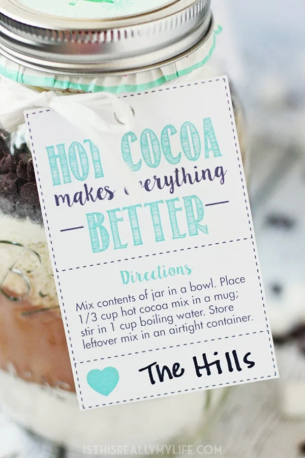 Hot Chocolate Mix in a Jar + FREE Printable Hot Cocoa Gift Tag -- Hot chocolate mix in a jar makes for the perfect holiday gift for friends and neighbors. Don't forget the cute printable gift tag! | halfscratched.com