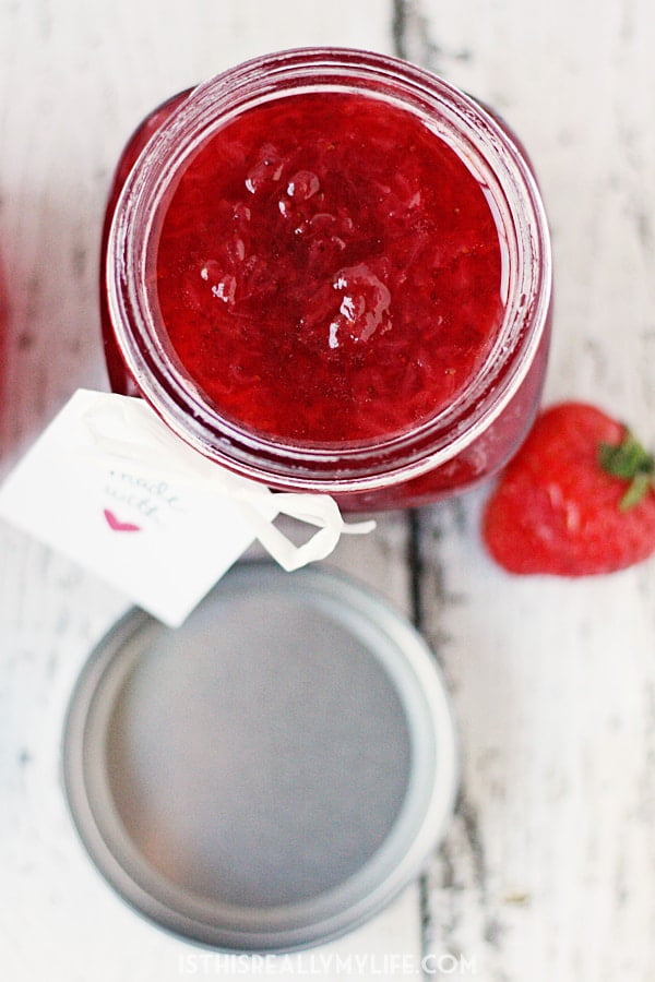 Simple Berry Syrup -- This simple berry syrup requires only three ingredients and works with most berries. My favorites are strawberries, raspberries and blackberries. Yum! | halfscratched.com
