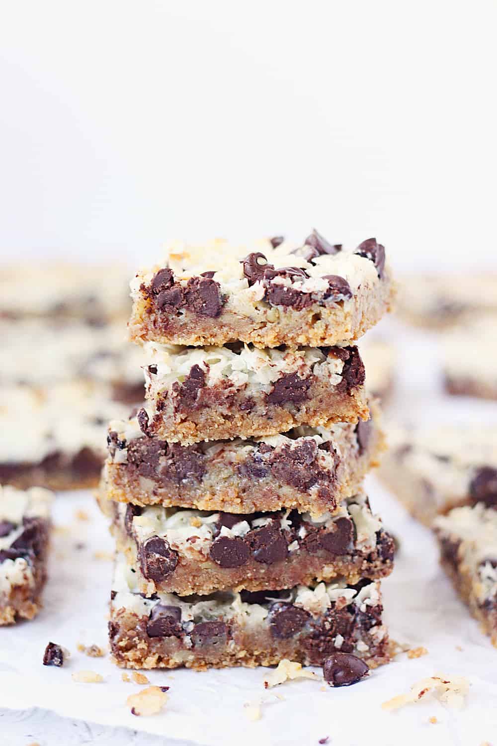 One-Pan Hello Dolly Bars -- This recipe for Hello Dolly bars calls for six simple ingredients, one pan and about 10 minutes to prep. The result is a bar cookie that is soft, chewy and highly addictive! | halfscratched.com #recipe #dessert