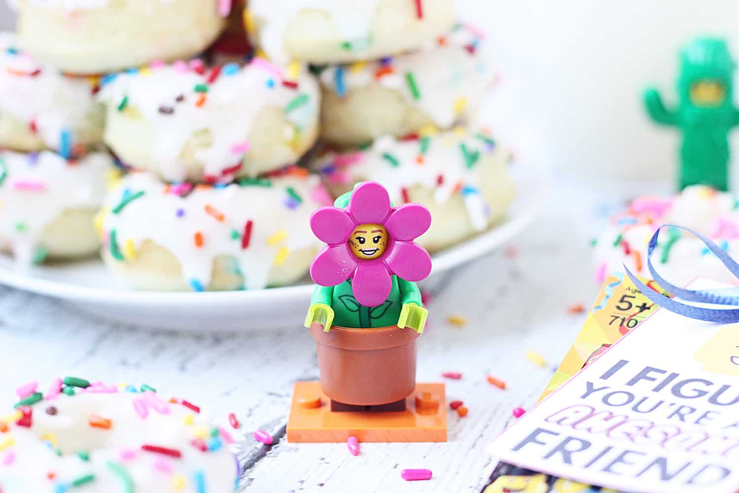 FREE Printable LEGO Gift Tag -- Having a LEGO party? Attach this free printable LEGO gift tag to one of the new collectible LEGO minifigures or any LEGO minifig for the perfect party guest thank-you! #lego #minifig #minifigure #legoparty #birthday #gifttag #giftidea #printable #freeprintable #legoprintable #legobirthday