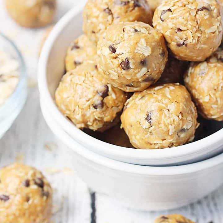 Double Peanut Butter Protein Balls -- Double peanut butter protein balls are full of flavor but not full of sugar or carbs. Make them up to a week ahead for a quick, healthy, on-the-go snack!