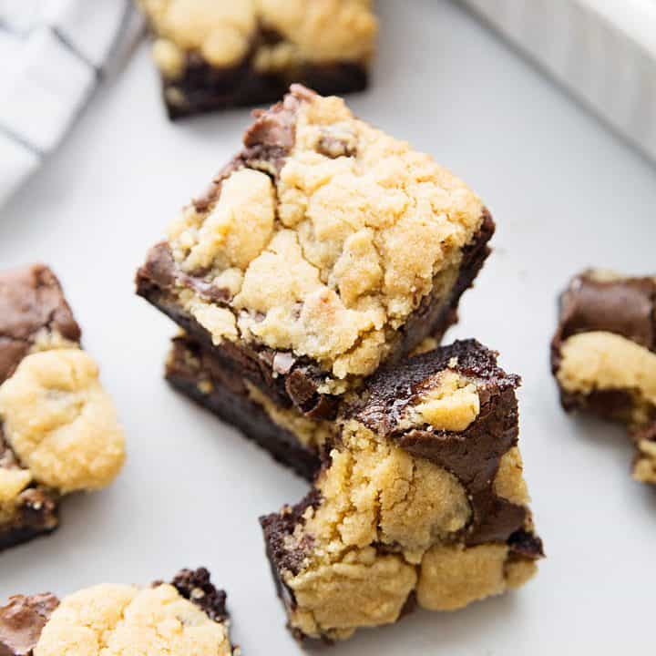 Easy Brookies Recipe - Craving a batch of freshly baked brookies? Satisfy your brownie and cookie cravings with one easy brookies recipe. Your sweet tooth will thank you! #brookies #cookies #brownies #chocolate #baking #dessert #halfscratched