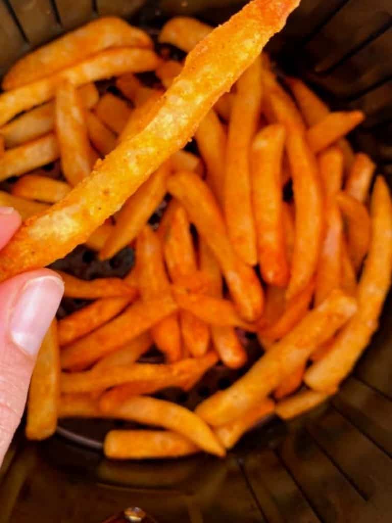 How to Cook Emeril Lagasse's Frozen French Fries in the Air Fryer