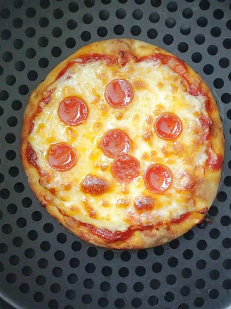 How to Cook Red Baron Pizzas in an Air Fryer