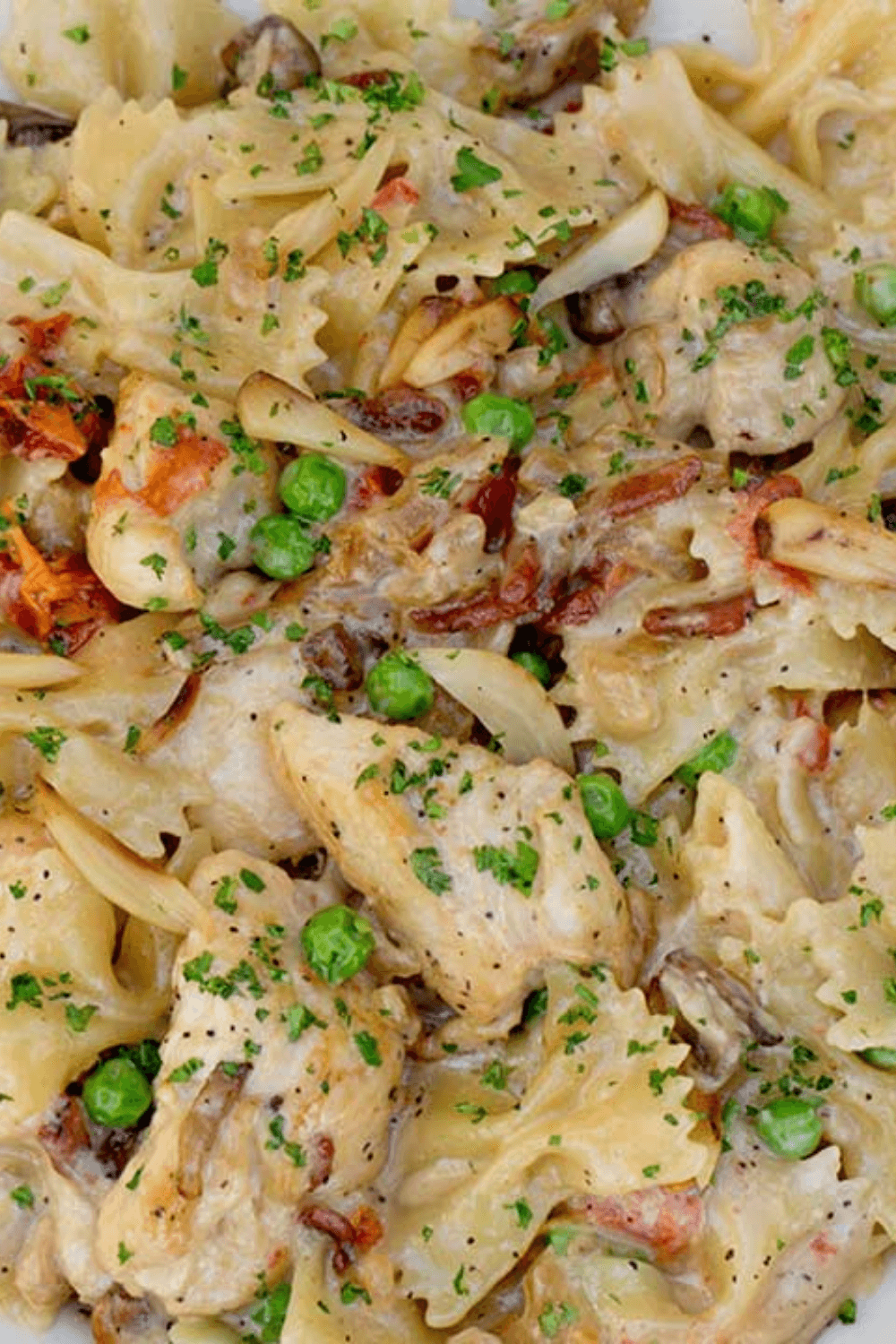 Cheesecake Factory's Farfalle With Chicken and Roasted Garlic