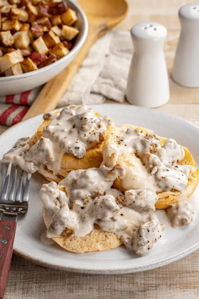 Hardee's Biscuits and Gravy Recipe
