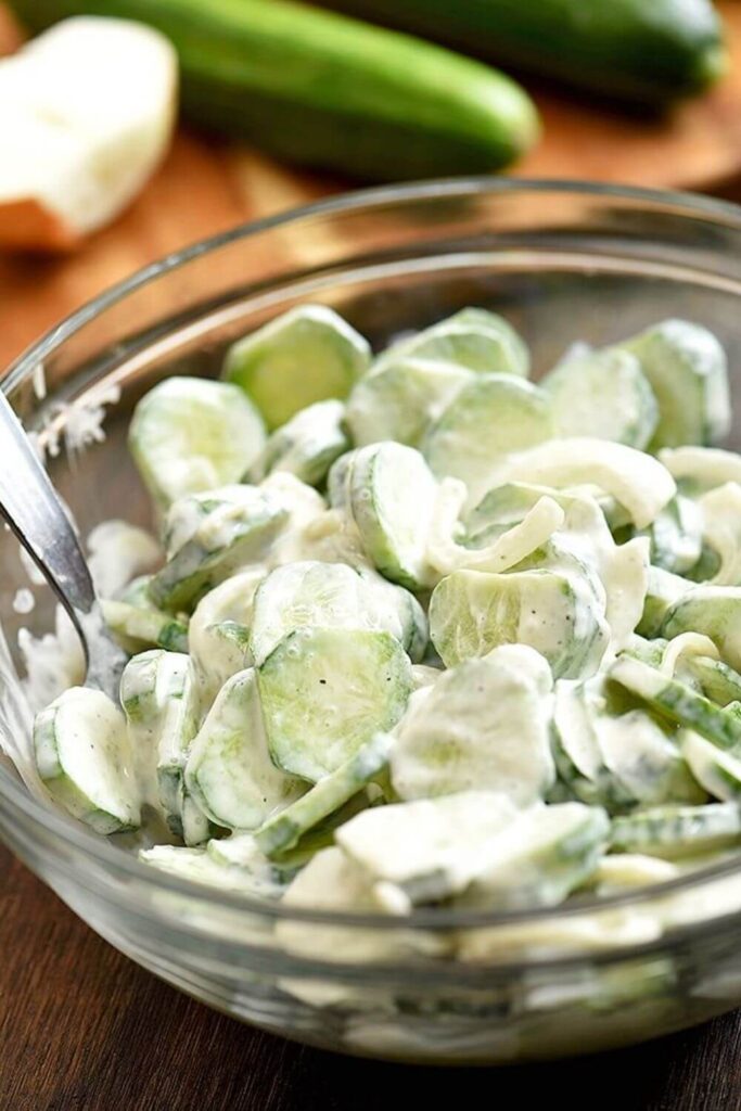 Old Fashioned Cucumber Salad With Mayo