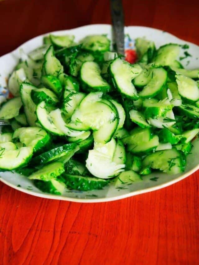 Cucumber Salad With Vinegar And Sugar