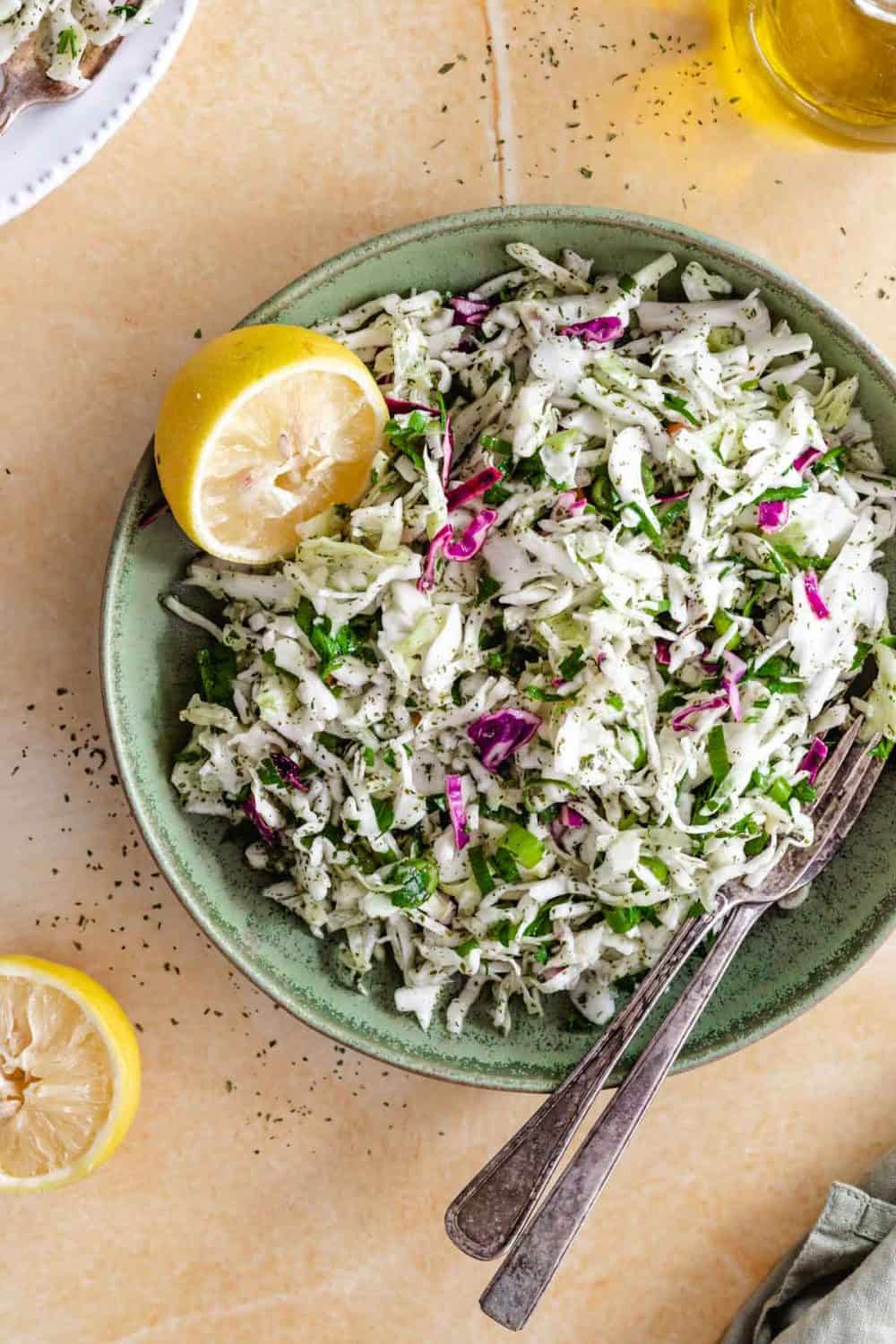 Malfouf Salad (Lebanese Cabbage Salad)