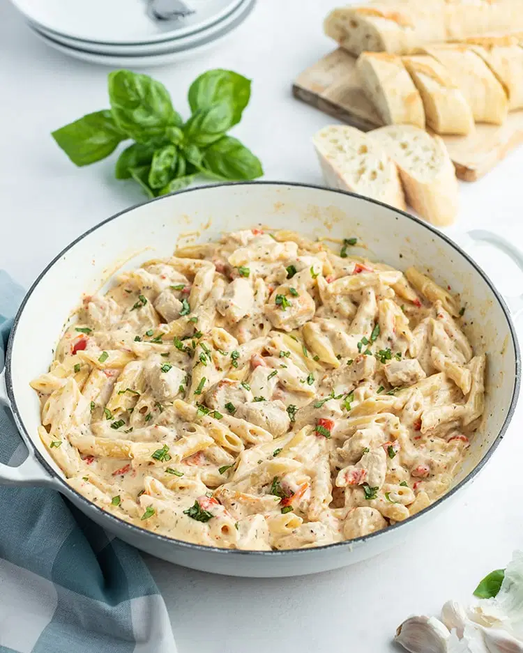 One Pan Cheesy Chicken Pasta