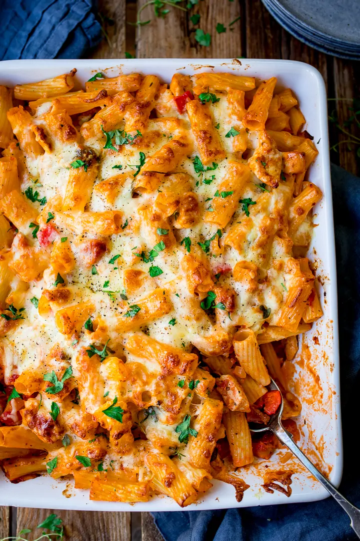 Cheesy Pasta Bake with Chicken and Bacon