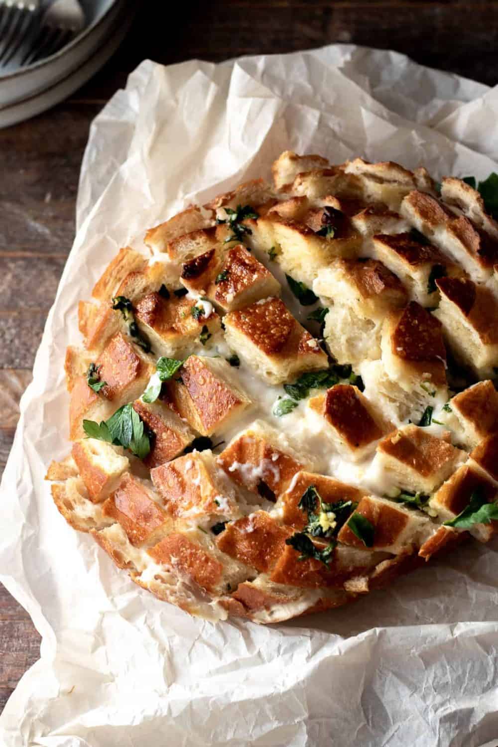 Vegan Cheesy Garlic Bread