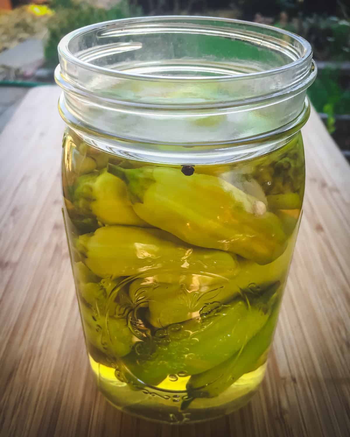 Quick Refrigerator Pickled Pepperoncini Peppers