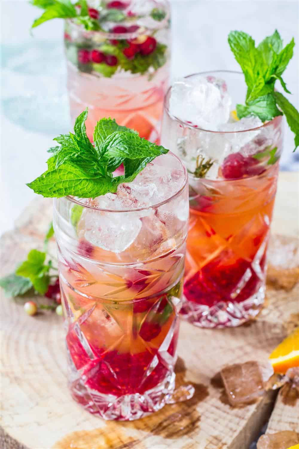 Red Currant Orange & Mint Mojitos