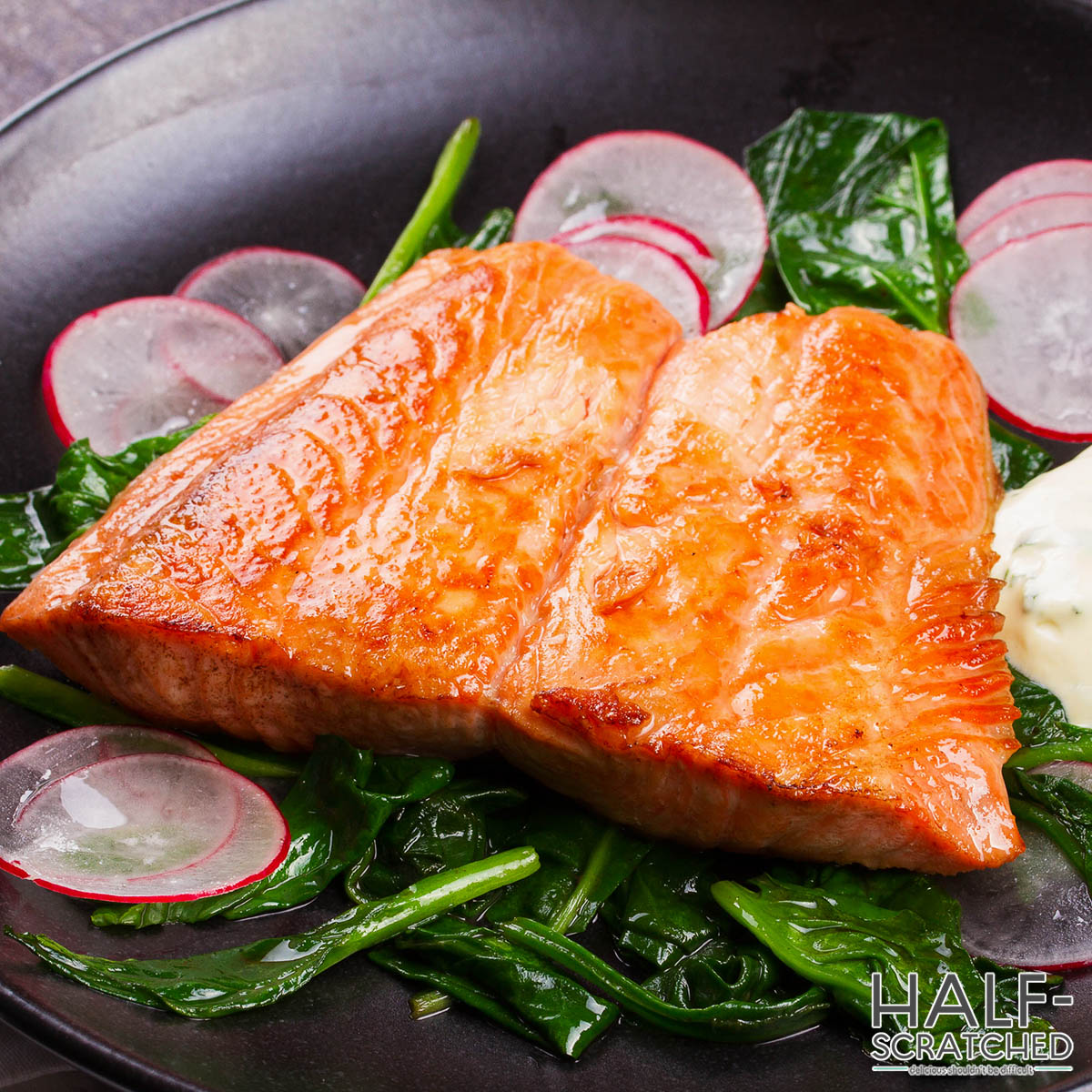 Broiled salmon and salad