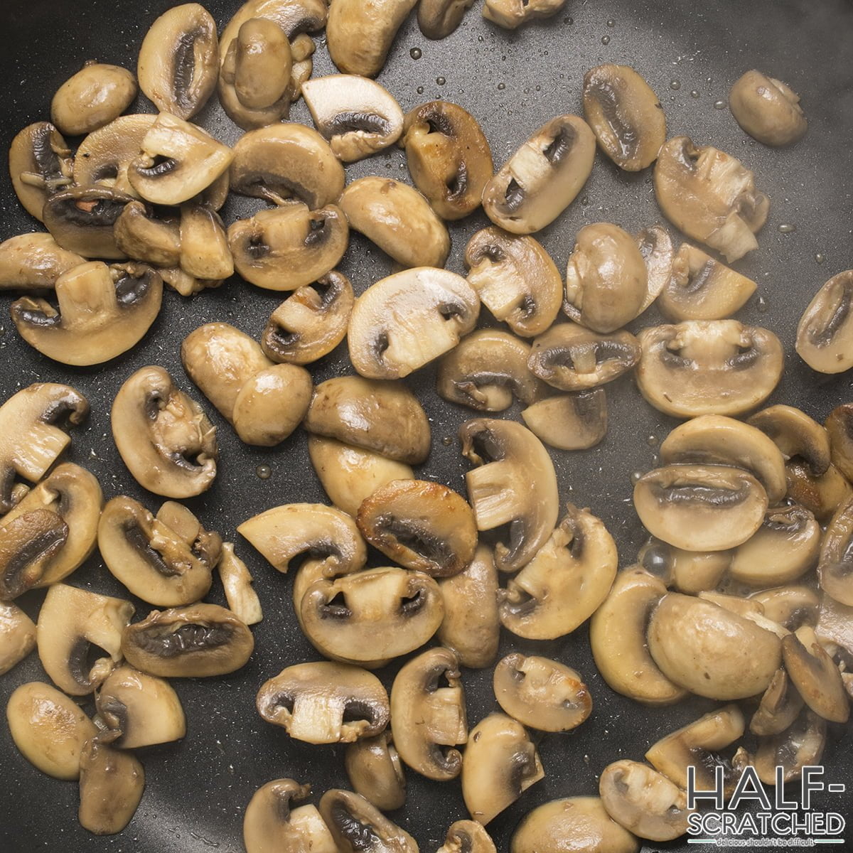 Frying mushroom slices